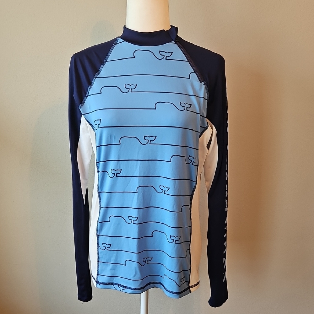 Vineyard Vines Women's Blue White Navy Whale Print Rash Guard